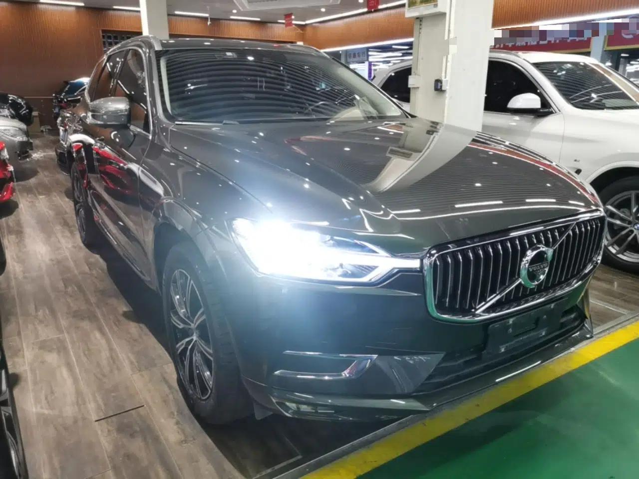 Volvo XC60 2020 T5 4x4 Zhiya Luxury Edition — миниатюра 3