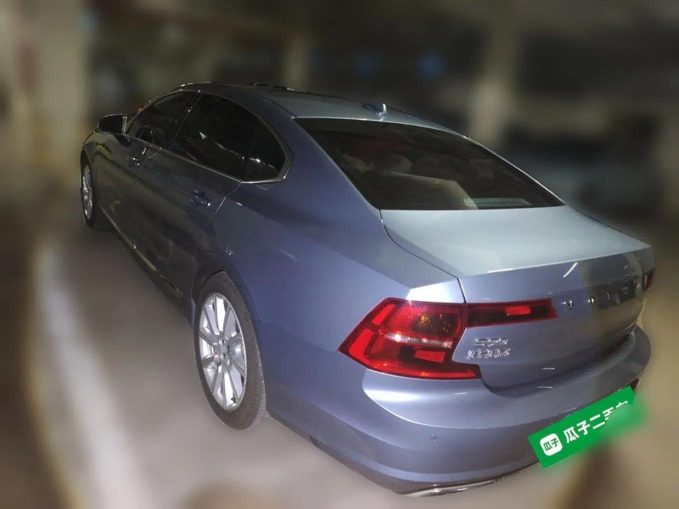 Volvo S90 2020 T5 Zhiyuan Luxury Edition — миниатюра 4