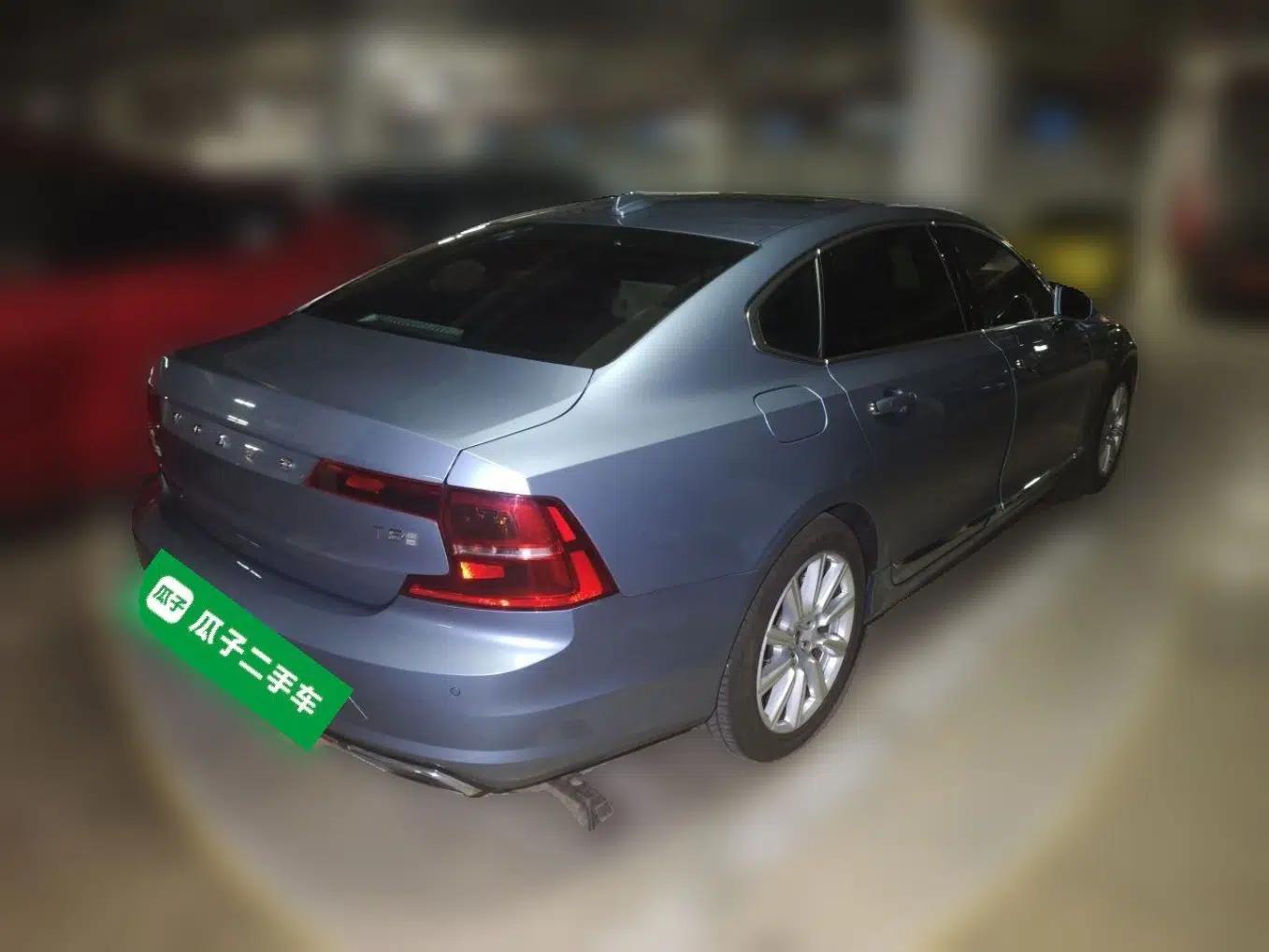 Volvo S90 2020 T5 Zhiyuan Luxury Edition — миниатюра 6