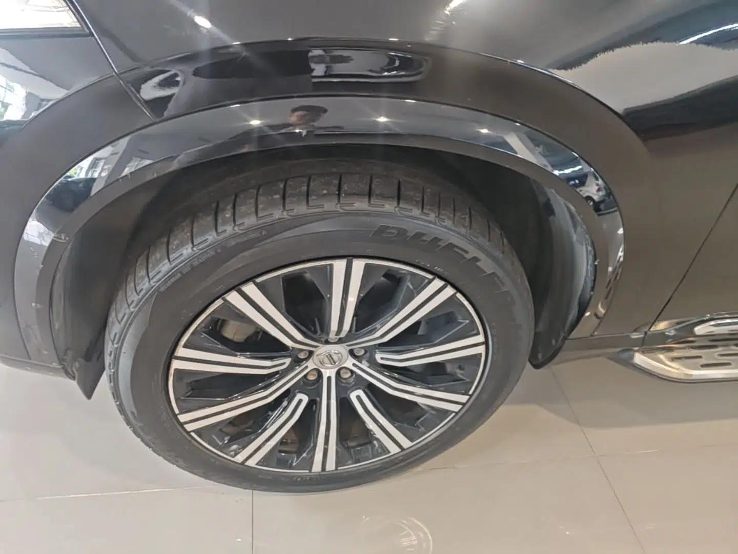 Volvo XC90 2021 B6 Zhiyi Luxury Edition 7-Seater — миниатюра 10