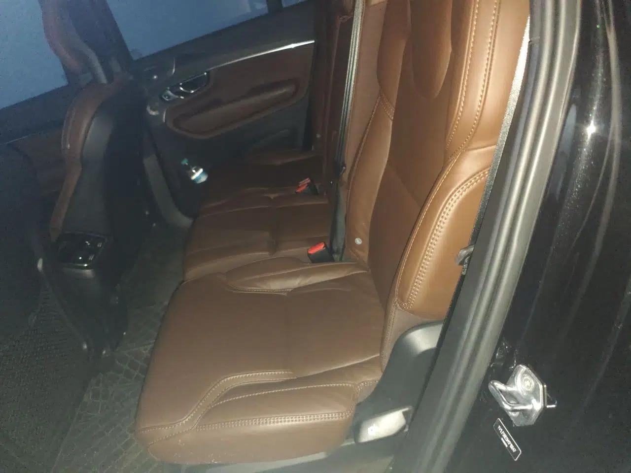 Volvo XC90 2021 B6 Luxury Smart Edition 7-Seater — миниатюра 17