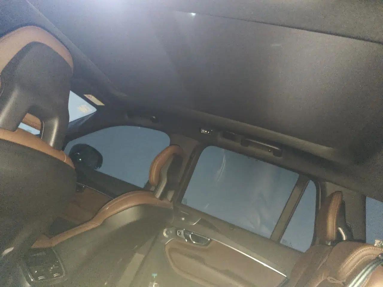 Volvo XC90 2021 B6 Luxury Smart Edition 7-Seater — миниатюра 18