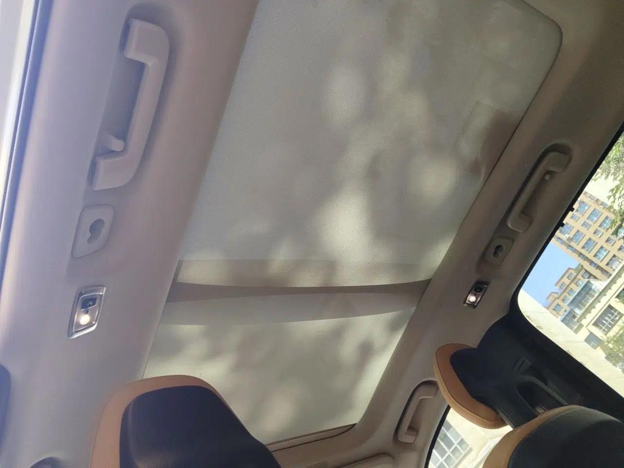 Volvo XC90 2015 T6 Zhiyi Edition 5-seater — миниатюра 18