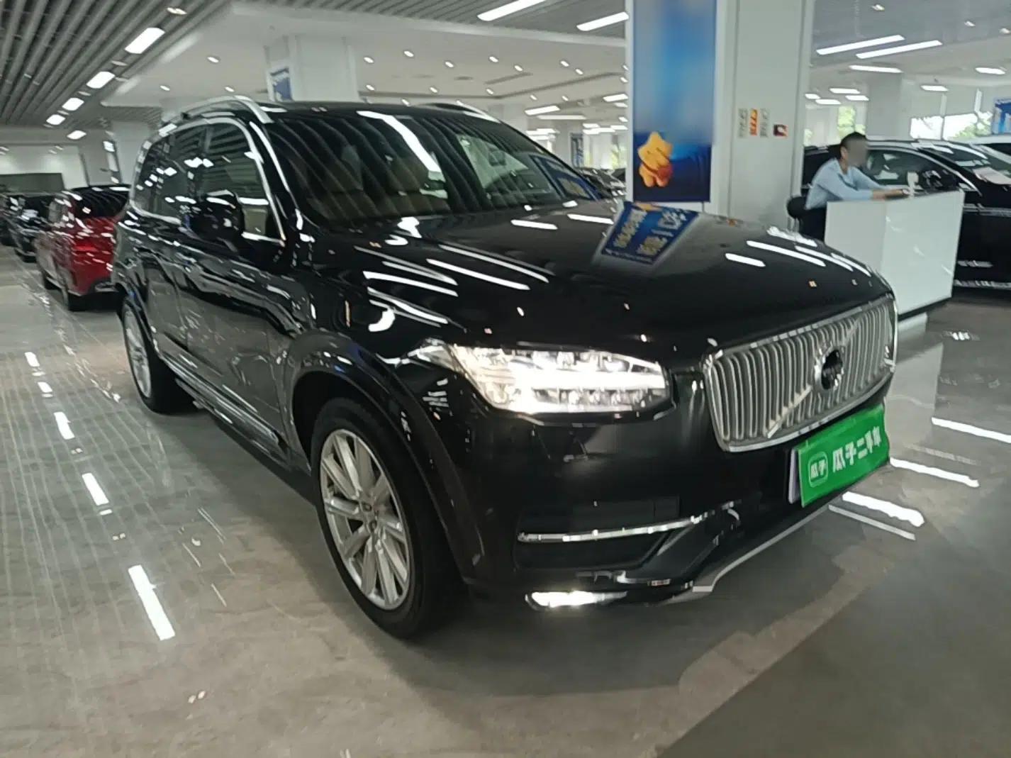 Volvo XC90 2018 T6 Zhiya Edition 7-seater — миниатюра 3