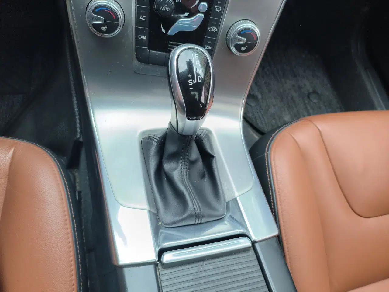 Volvo S60 2016 S60L T4 Zhiyuan Edition — миниатюра 14