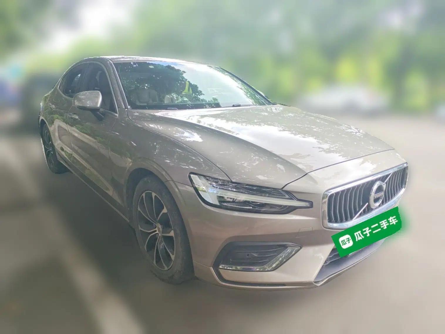Volvo S60 2020 T4 Zhiyi Luxury Edition — миниатюра 3