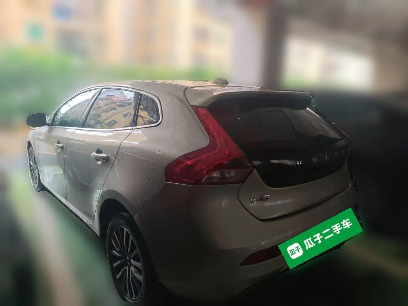 Volvo V40 2017 T3 Zhiyi Edition — миниатюра 4