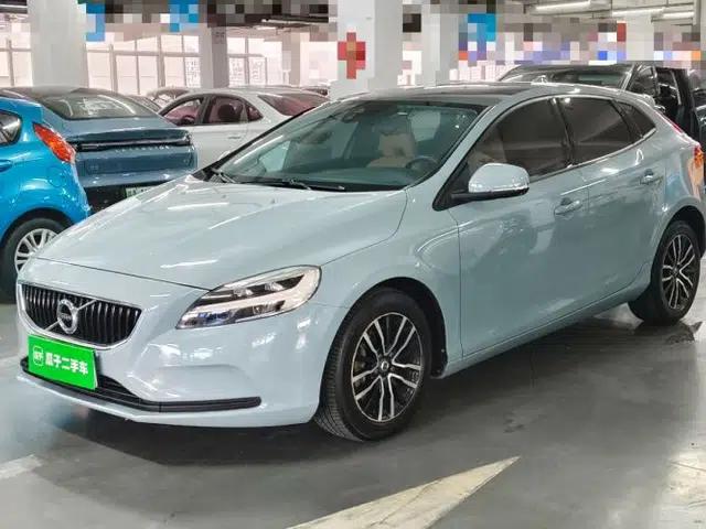 Volvo V40 2017 T3 Zhiyi Edition