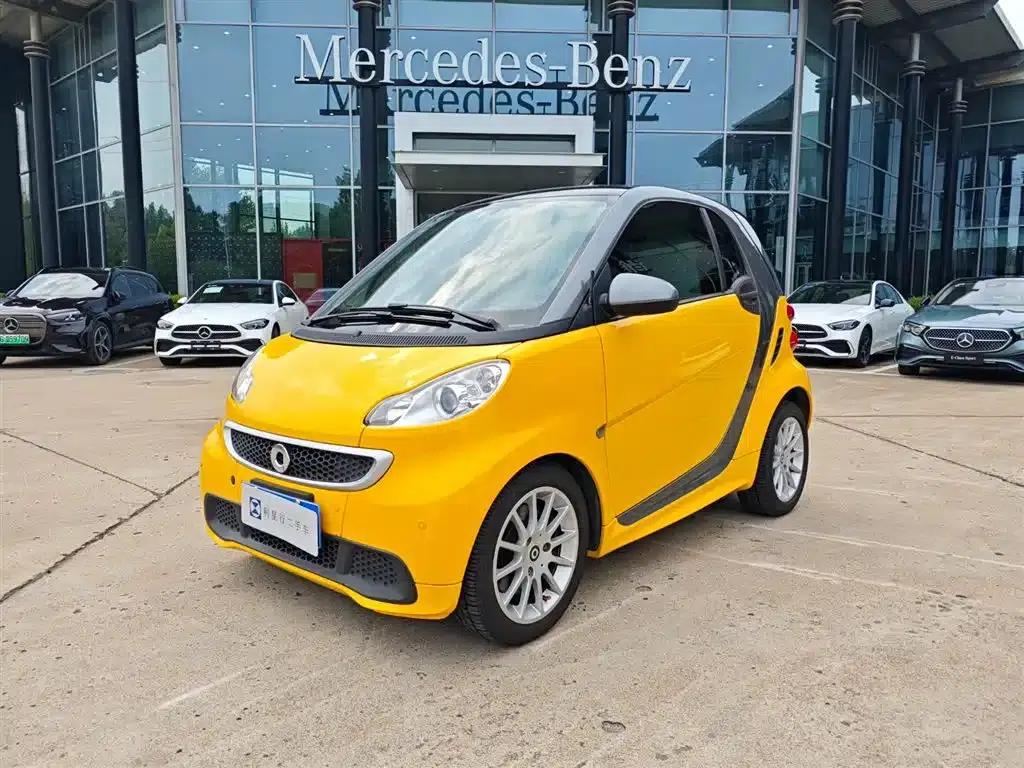 2015 Smart Fortwo 1.0 MHD Comfort Edition — миниатюра 1