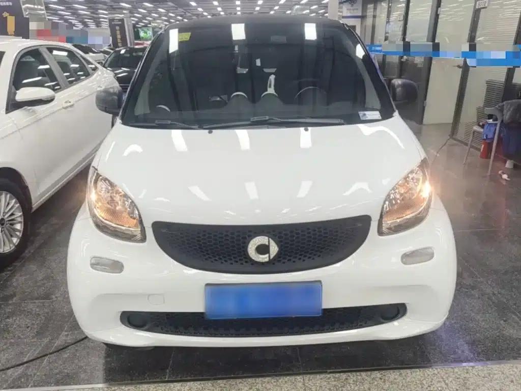2018 Smart Fortwo 1.0L 52kW Hardtop Dynamic Edition (National V Emission Standard) — миниатюра 3