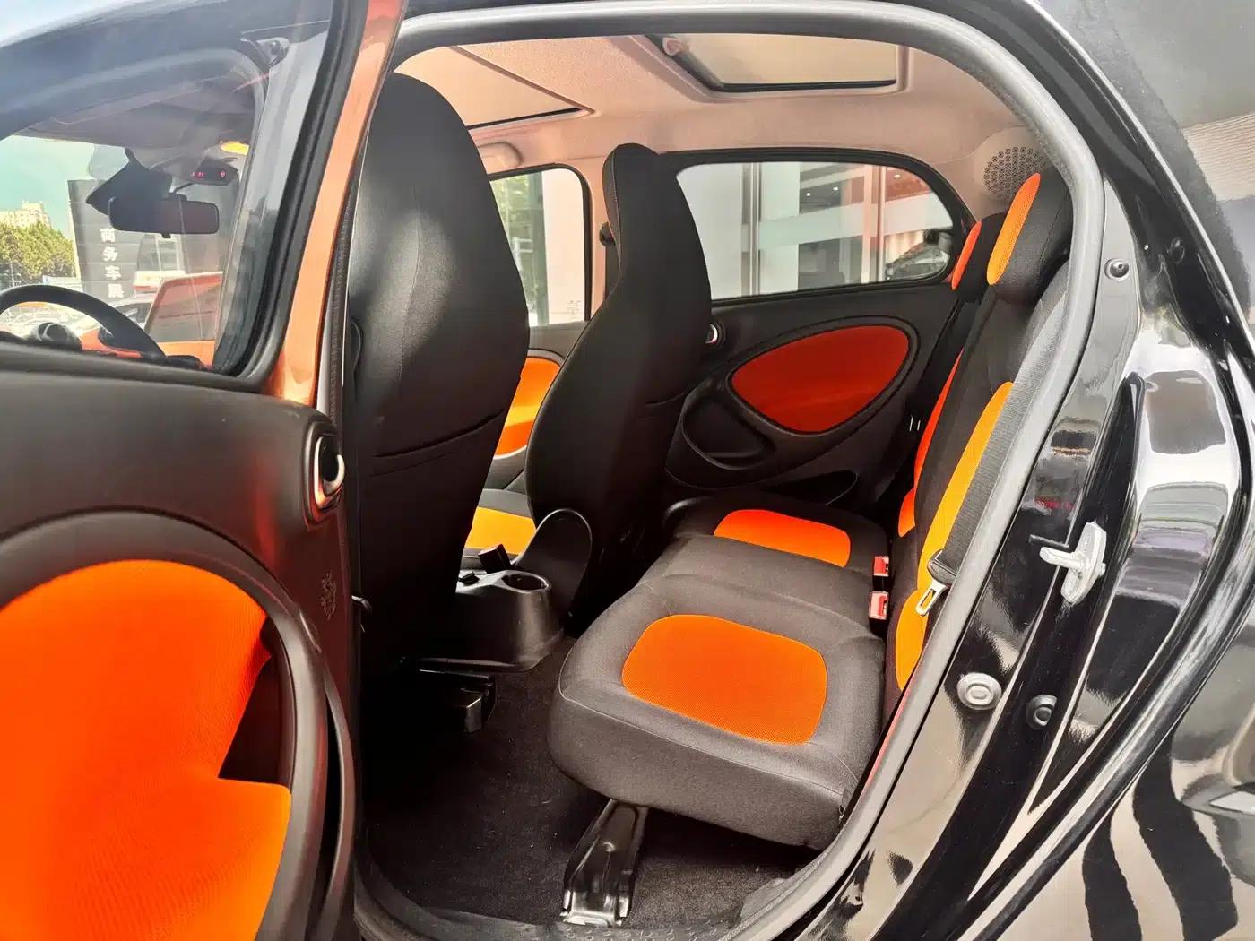 2016 Smart Forfour 1.0L 52kW Passion Edition — миниатюра 8