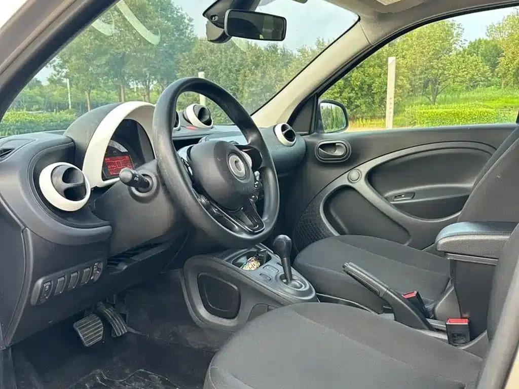 2018 Smart Forfour 1.0L 52kW Dynamic Edition — миниатюра 8
