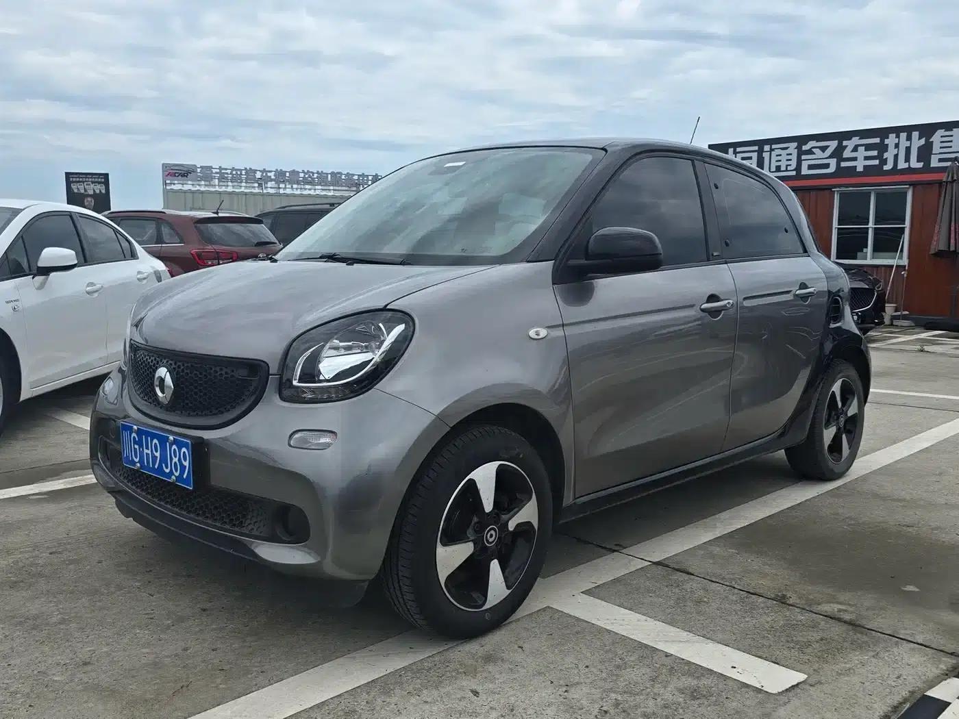 2018 Smart Forfour 1.0L 52kW Passion Edition — миниатюра 1