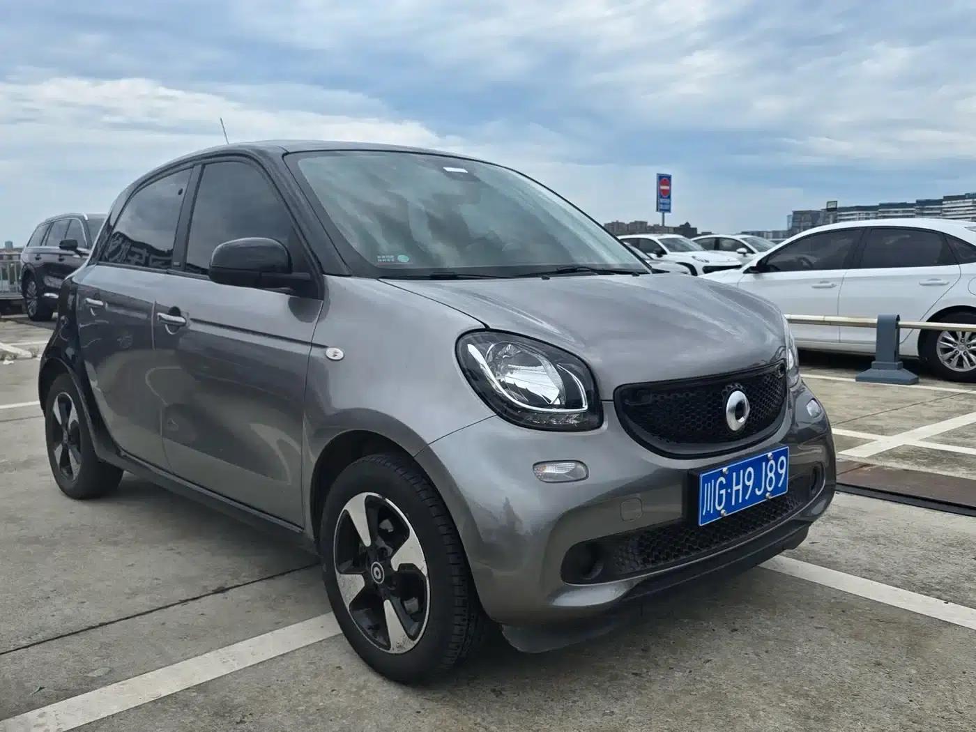 2018 Smart Forfour 1.0L 52kW Passion Edition — миниатюра 2