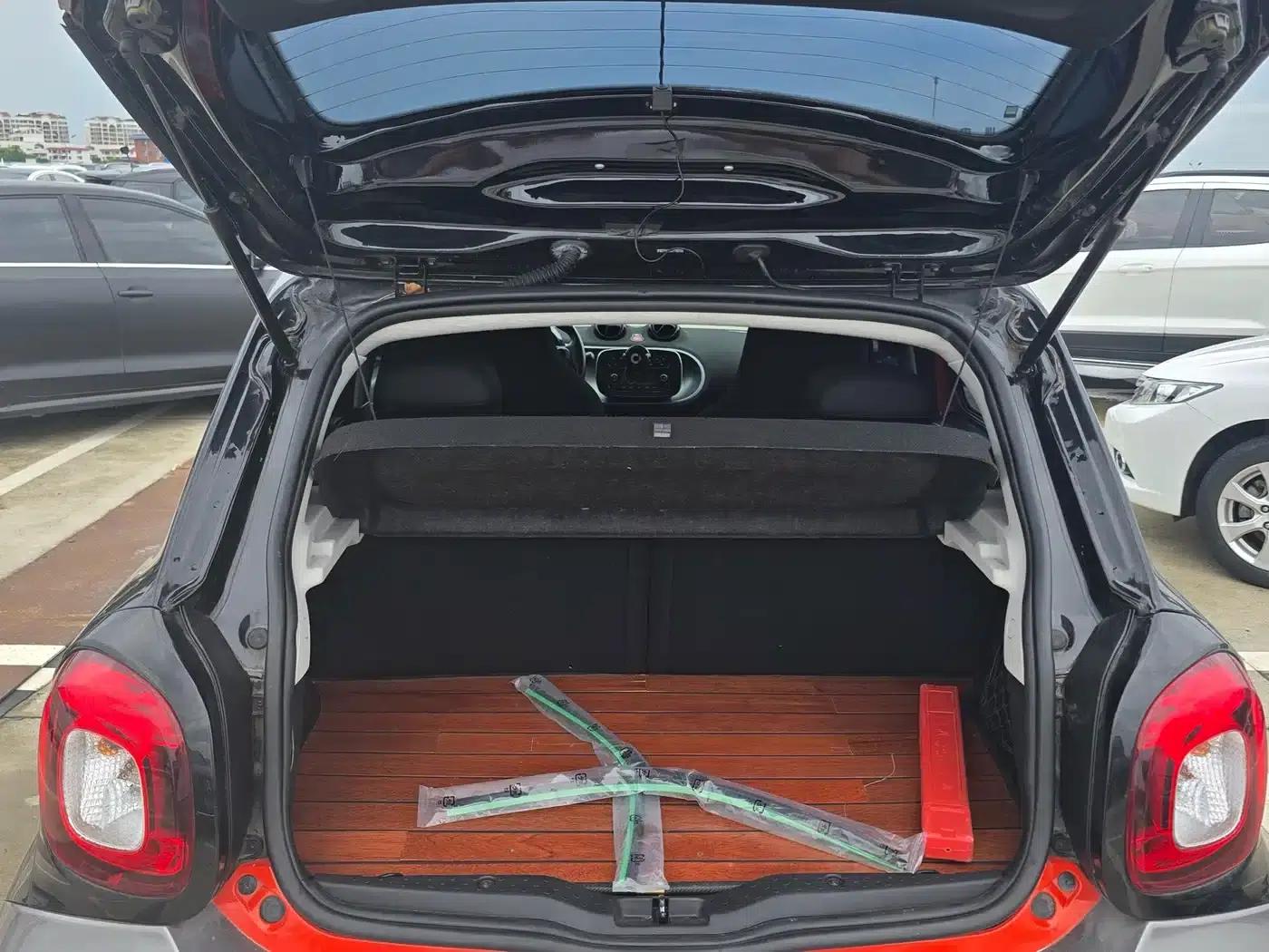 2018 Smart Forfour 1.0L 52kW Passion Edition — миниатюра 5