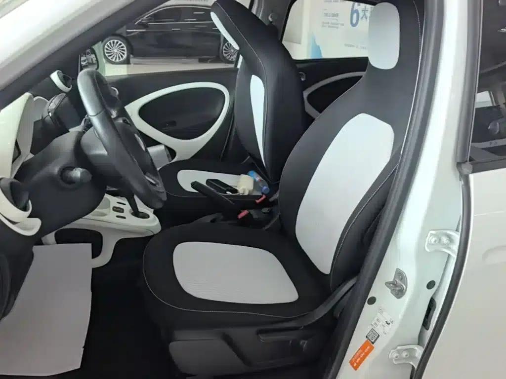 2016 Smart Forfour 1.0L 52kW Passion Edition — миниатюра 15