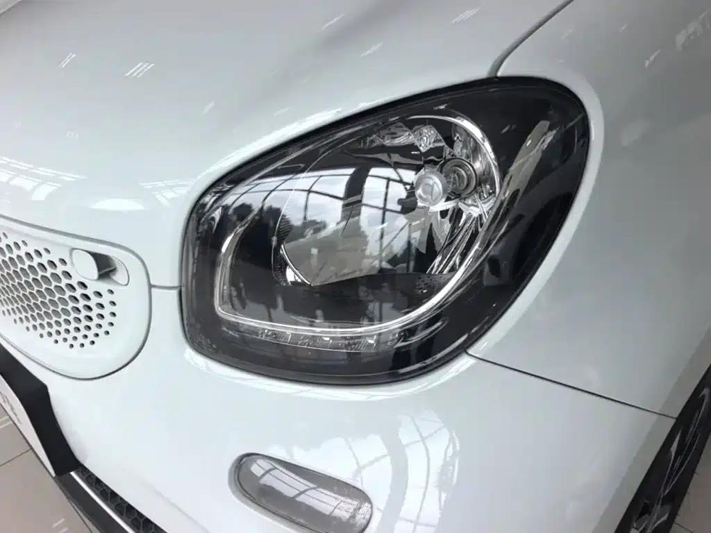 2016 Smart Forfour 1.0L 52kW Passion Edition — миниатюра 24