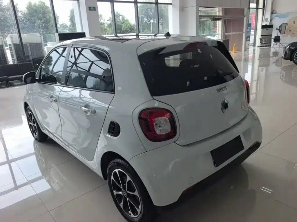 2016 Smart Forfour 1.0L 52kW Passion Edition — миниатюра 5