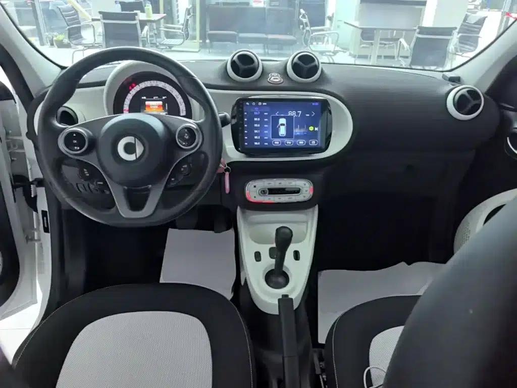 2016 Smart Forfour 1.0L 52kW Passion Edition — миниатюра 10