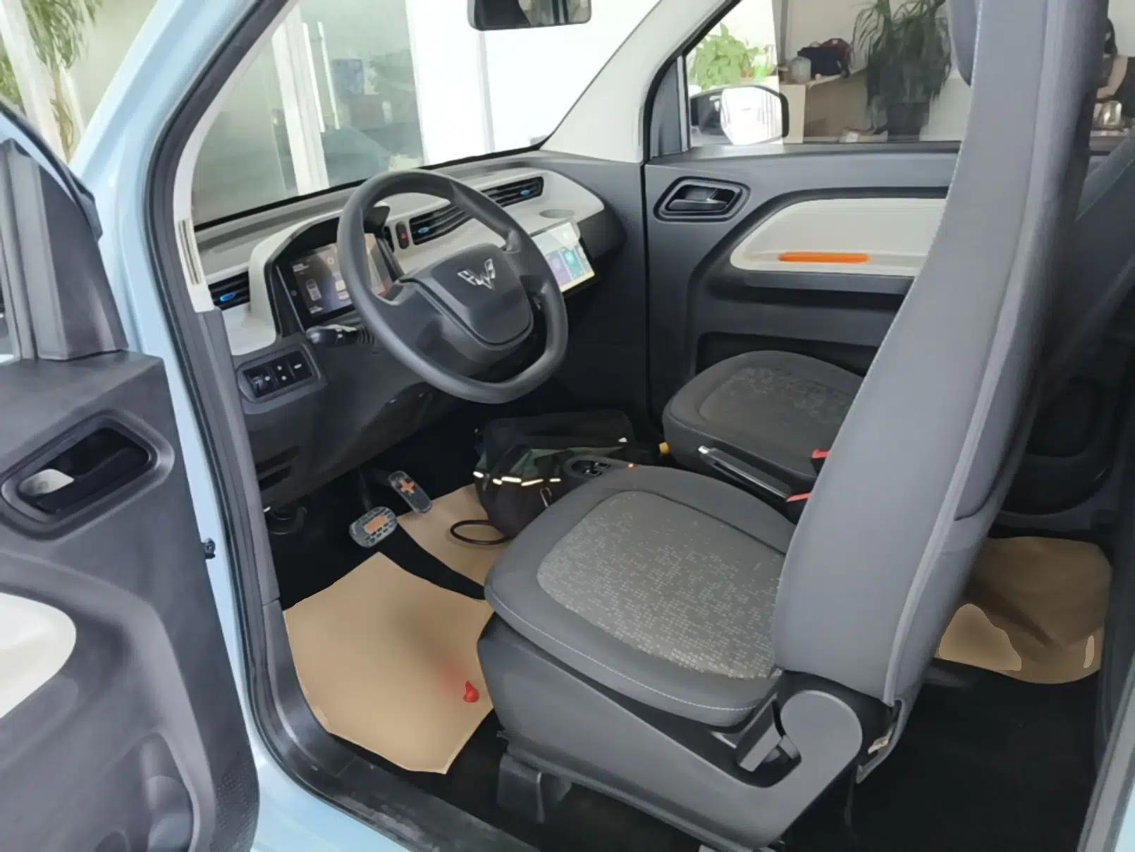 Wuling Hongguang MINIEV 2020 Enjoyment Model Lithium Iron Phosphate — миниатюра 17