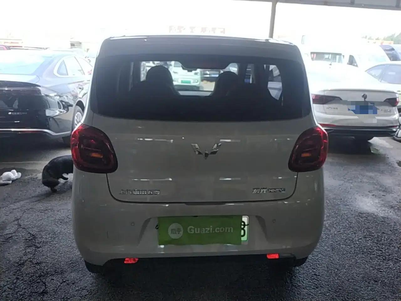 Wuling Hongguang MINIEV 2025 Four-Door Version Advanced Edition — миниатюра 5