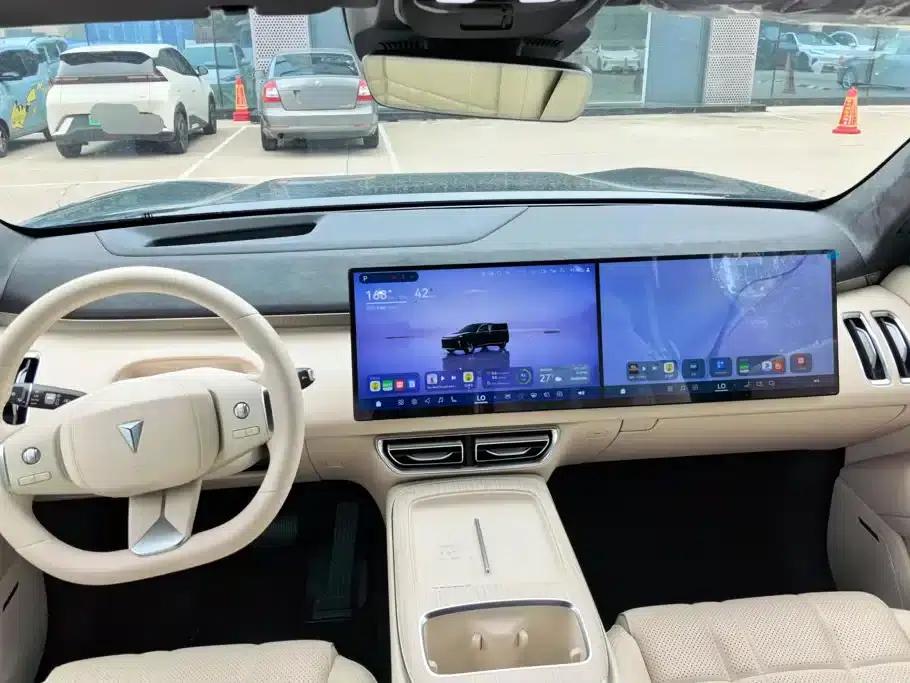Deep Blue S09 2025 Model, 4WD Ultra+ Premium Edition — миниатюра 12