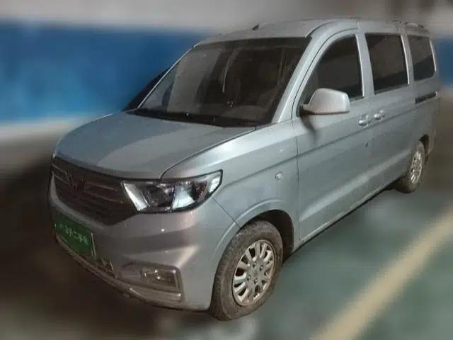 Wuling Hongguang V 2021 1.5L Enjoyment Edition LAR
