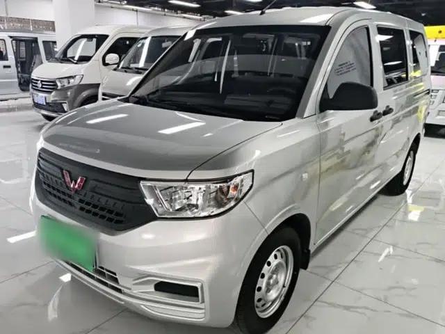 Wuling Hongguang V 2022 1.5L Jingqu Edition Electric-Assist LAR