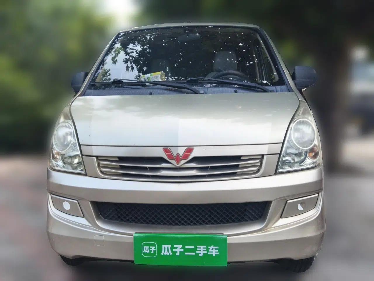Wuling Rongguang 2014 1.2L S Base Model — миниатюра 2