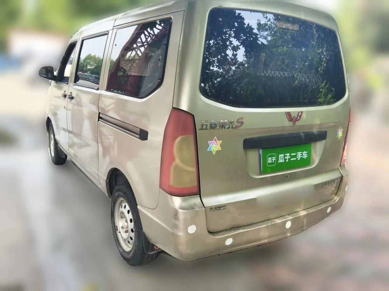 Wuling Rongguang 2014 1.2L S Base Model — миниатюра 4