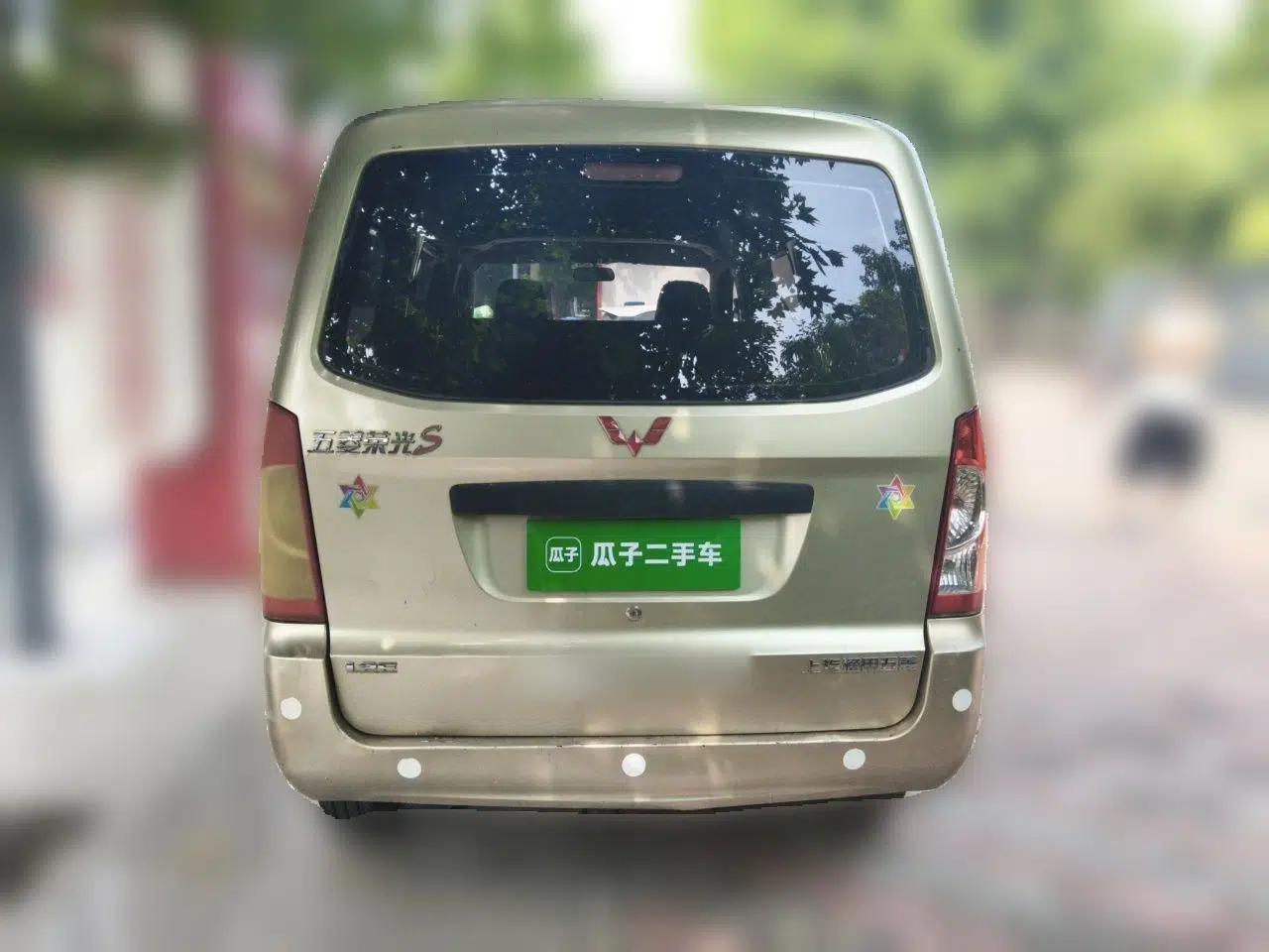 Wuling Rongguang 2014 1.2L S Base Model — миниатюра 5
