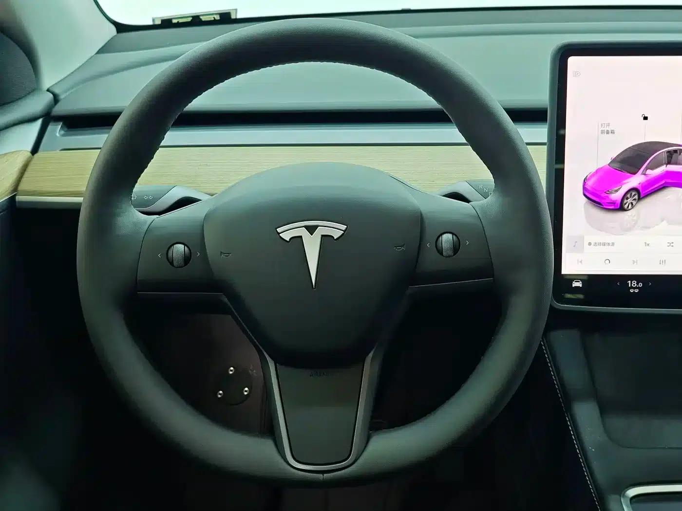 Model Y 2022 Facelift Rear-Wheel Drive Version — миниатюра 17