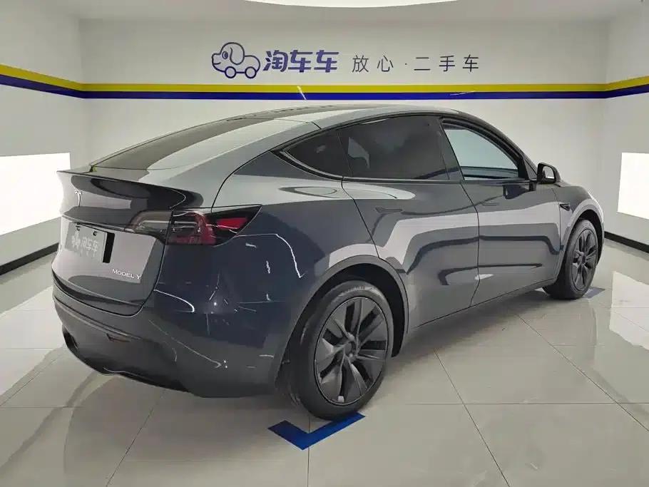 Model Y 2024 Rear-Wheel Drive — миниатюра 3