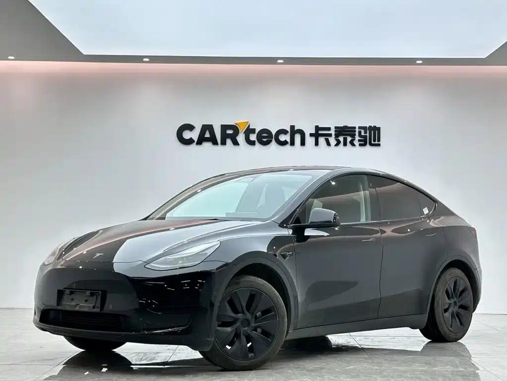 Model Y 2023 Rear-Wheel Drive — миниатюра 1