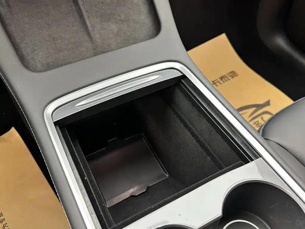 Model Y 2023 Rear-Wheel Drive — миниатюра 17