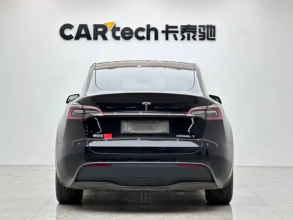 Model Y 2023 Rear-Wheel Drive — миниатюра 4
