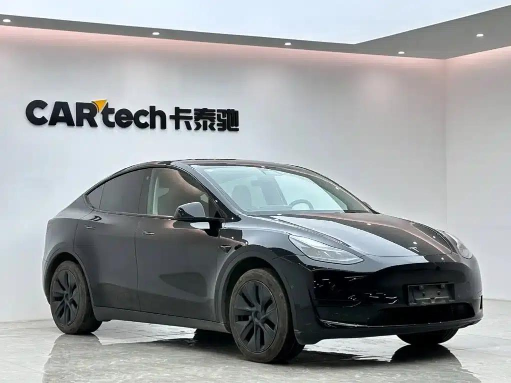 Model Y 2023 Rear-Wheel Drive — миниатюра 6