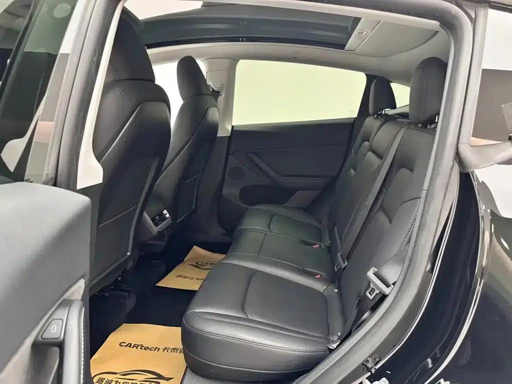 Model Y 2023 Rear-Wheel Drive — миниатюра 9