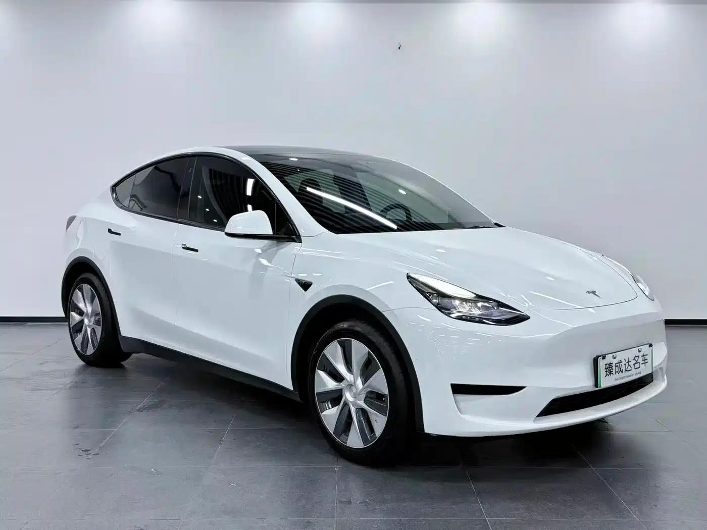 Model Y 2022 Facelift Rear-Wheel Drive Version — миниатюра 3