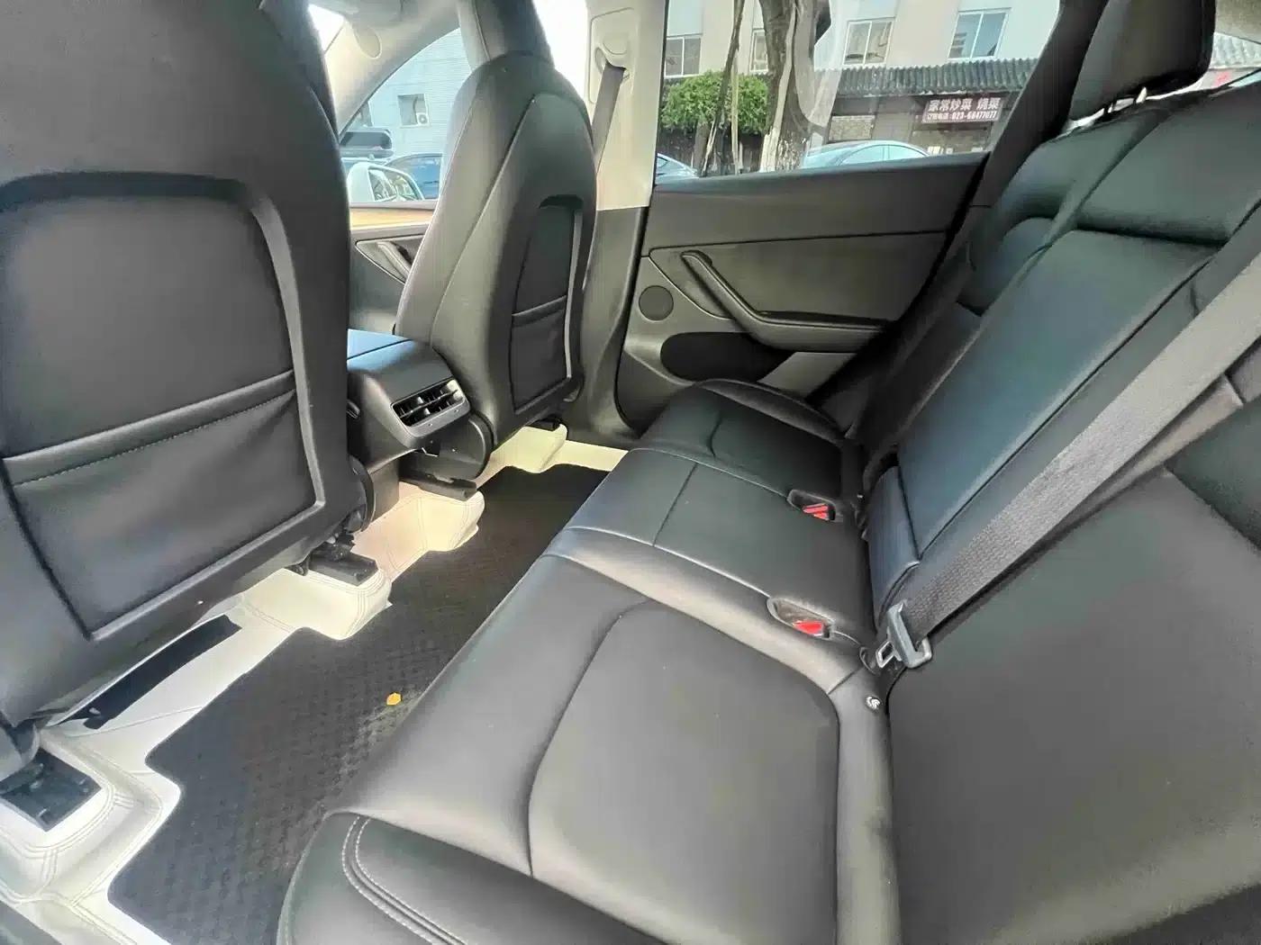 Model Y 2022 Long Range All-Wheel Drive — миниатюра 8