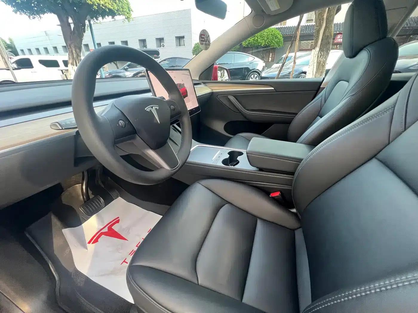 Model Y 2022 Facelift Rear-Wheel Drive Version — миниатюра 4
