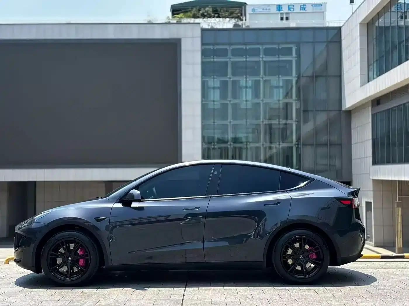Model Y 2024 Rear-Wheel Drive — миниатюра 8