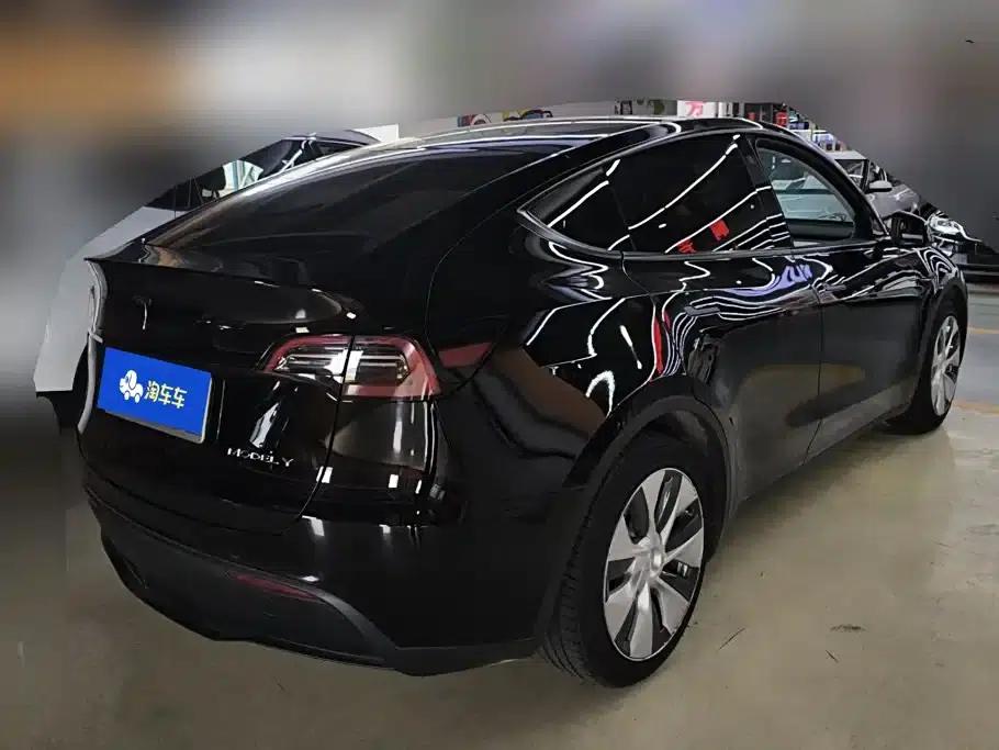Model Y 2022 Rear-Wheel Drive — миниатюра 3
