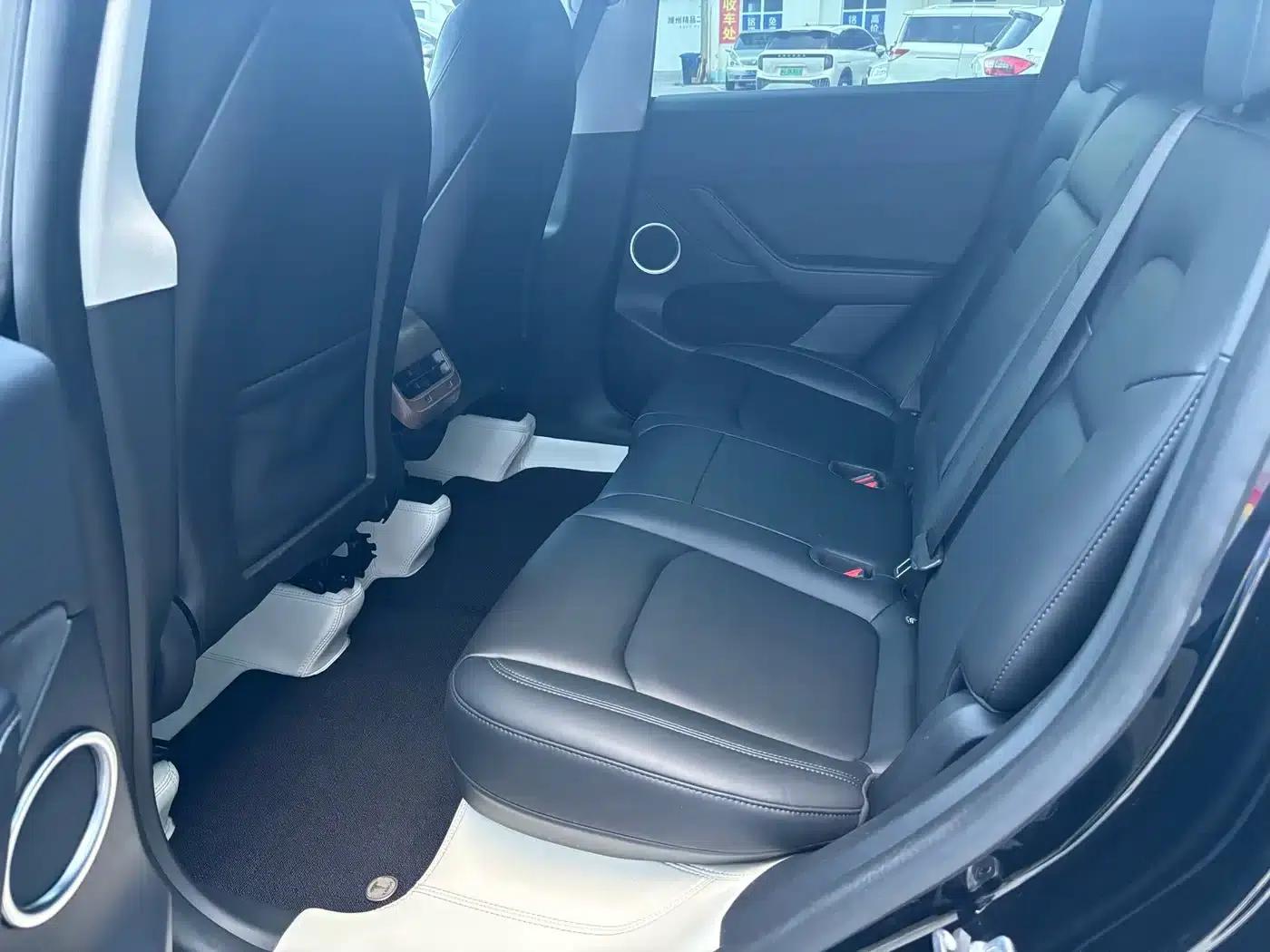 Model Y 2022 Facelift Rear-Wheel Drive Version — миниатюра 4