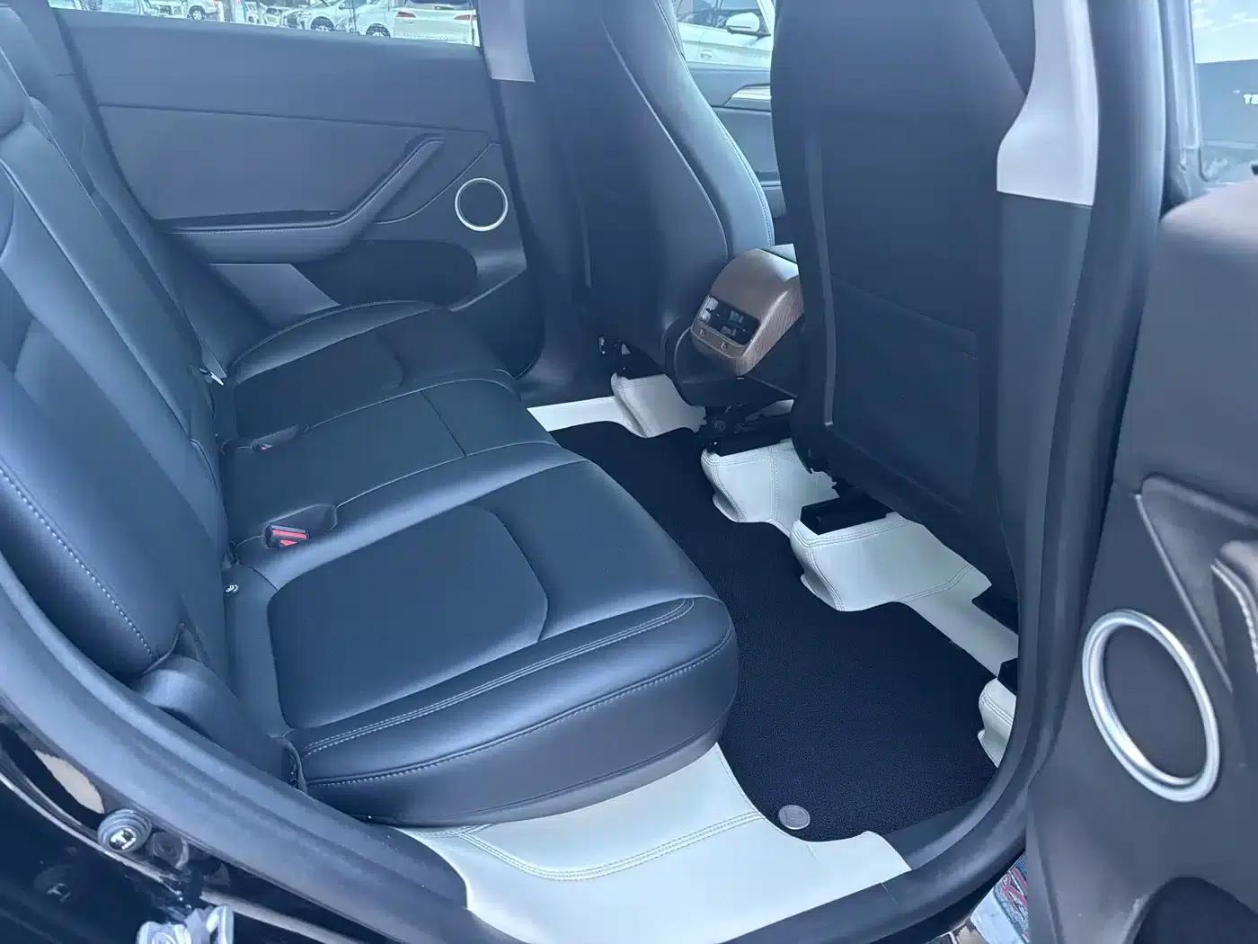 Model Y 2022 Facelift Rear-Wheel Drive Version — миниатюра 6