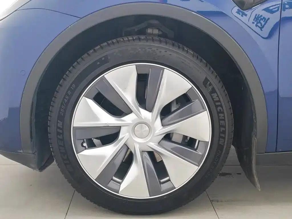 Model Y 2022 Rear-Wheel Drive — миниатюра 17