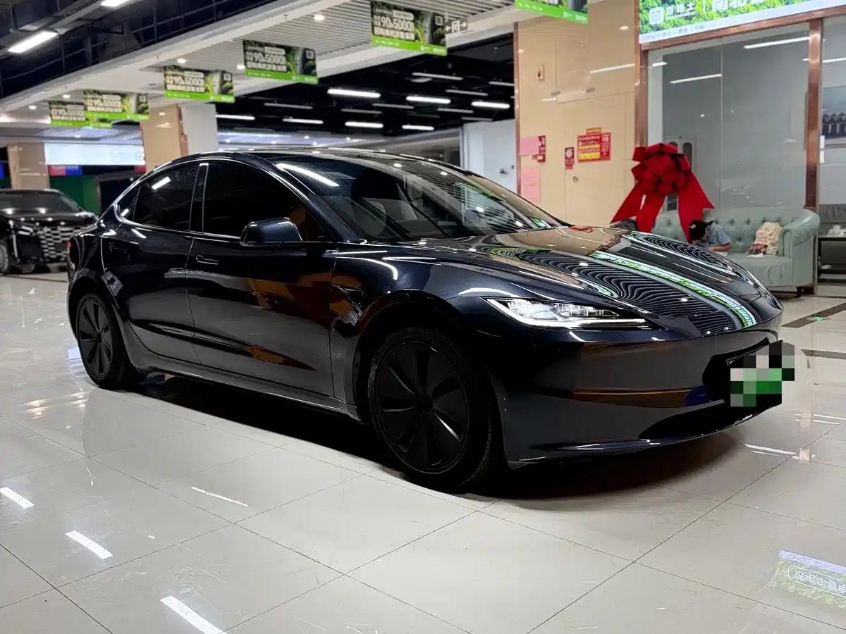 Model Y 2023 Rear-Wheel Drive — миниатюра 3