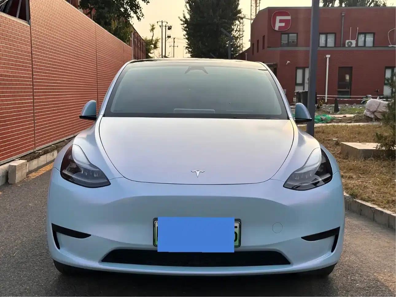 Model Y 2024 Rear-Wheel Drive — миниатюра 2