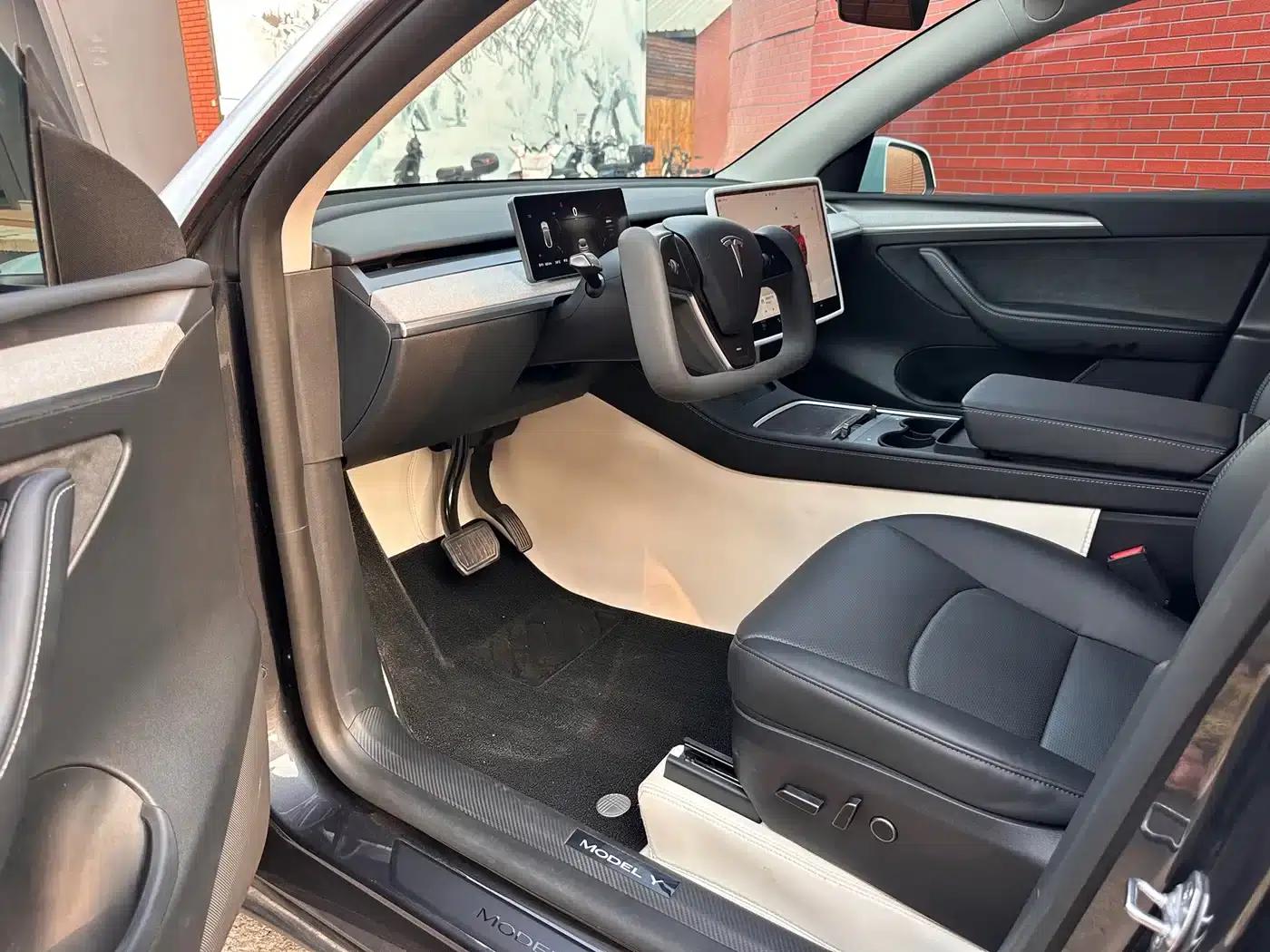 Model Y 2024 Rear-Wheel Drive — миниатюра 4