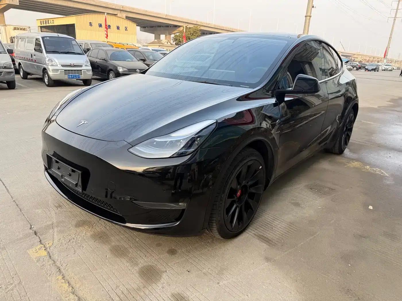 Model Y 2022 Facelift Long Range All-Wheel Drive Version — миниатюра 1